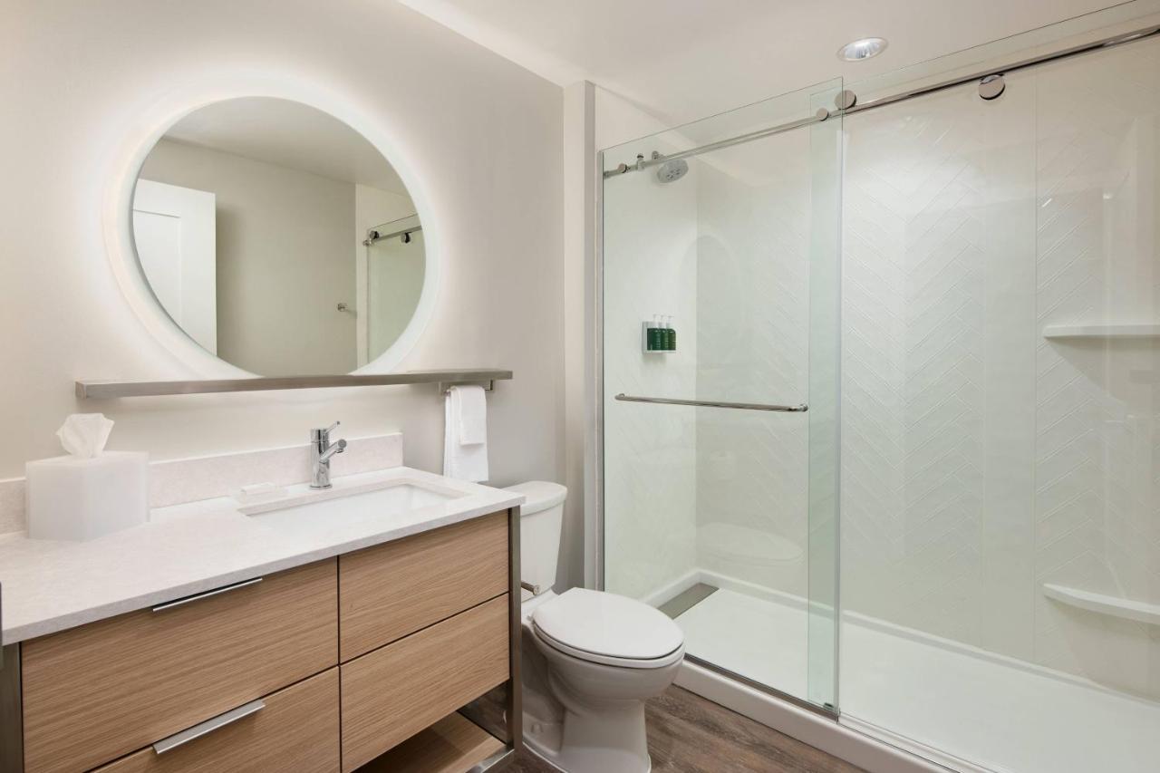 Towneplace Suites By Marriott Tampa Casino Area Orient Park Luaran gambar