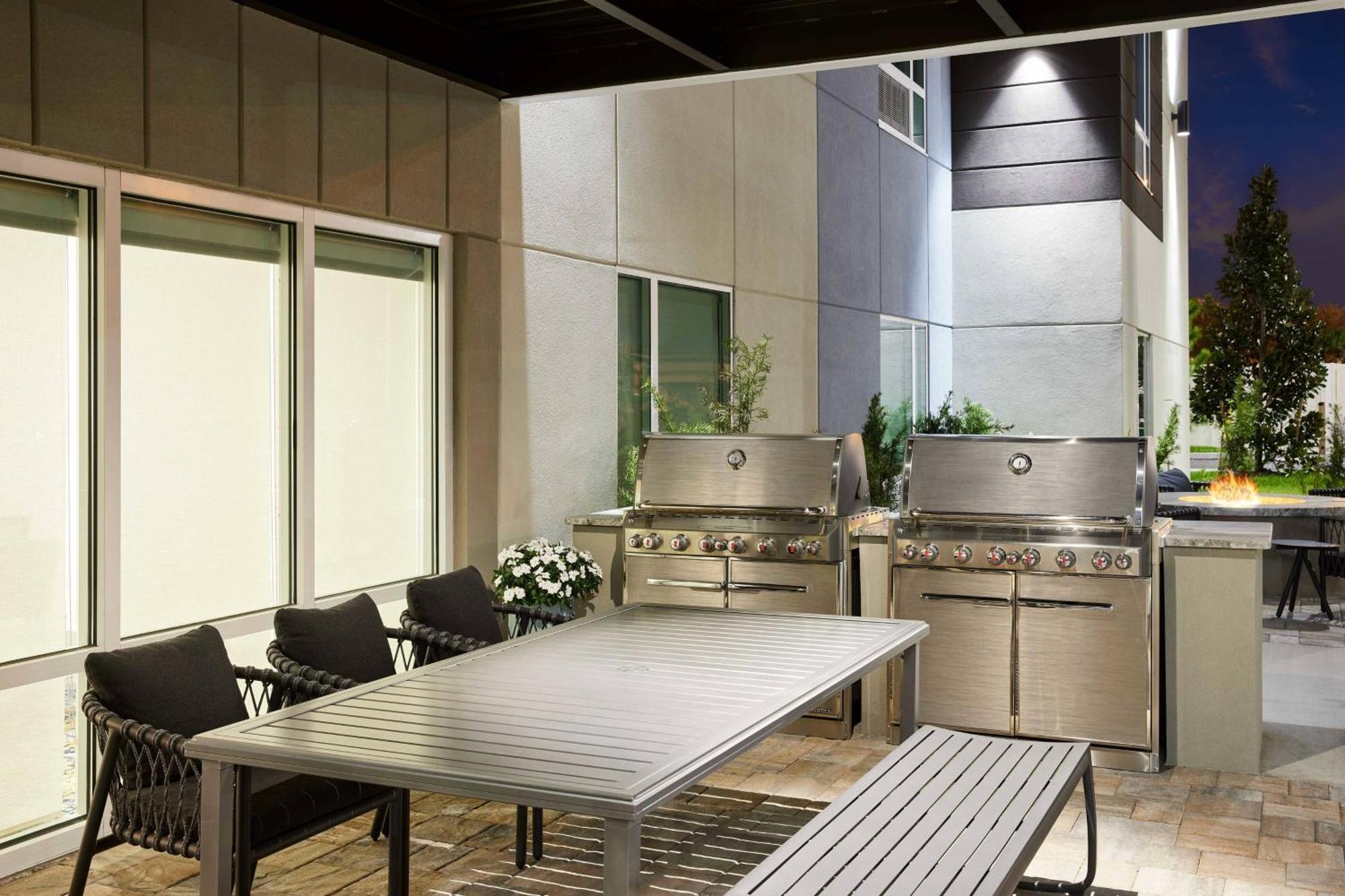 Towneplace Suites By Marriott Tampa Casino Area Orient Park Luaran gambar