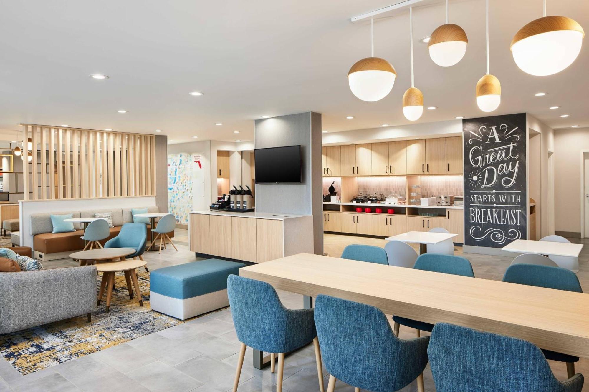 Towneplace Suites By Marriott Tampa Casino Area Orient Park Luaran gambar